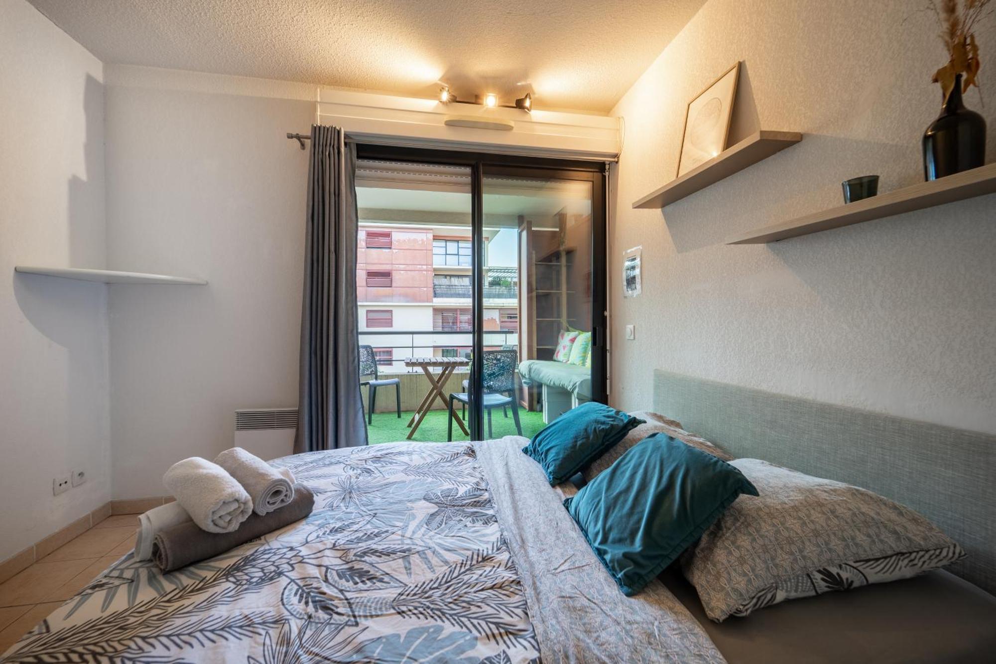 Le Dory - Spacieux, Climatisation, Terrasse & Parking Montpellier Exteriör bild